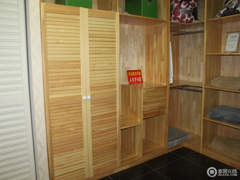 德诚定制家具松木衣帽间_德诚定制家具松木海阳市家具旧图片