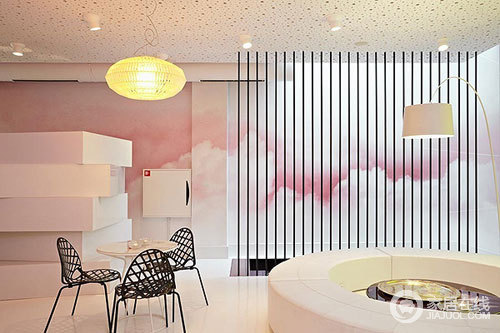 荷兰黑白双面咖啡厅 创意与时尚的设计