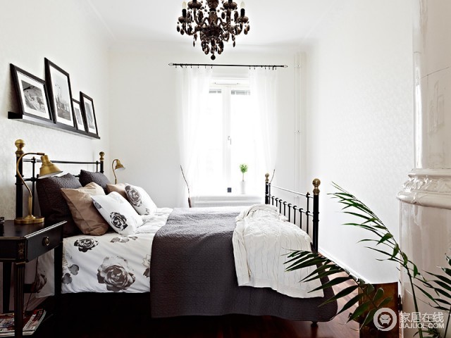 北欧风小公寓 经典黑白色搭配雅致个性
