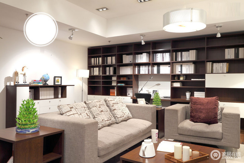 2012盘点 最受欢迎的小型客厅设计案例