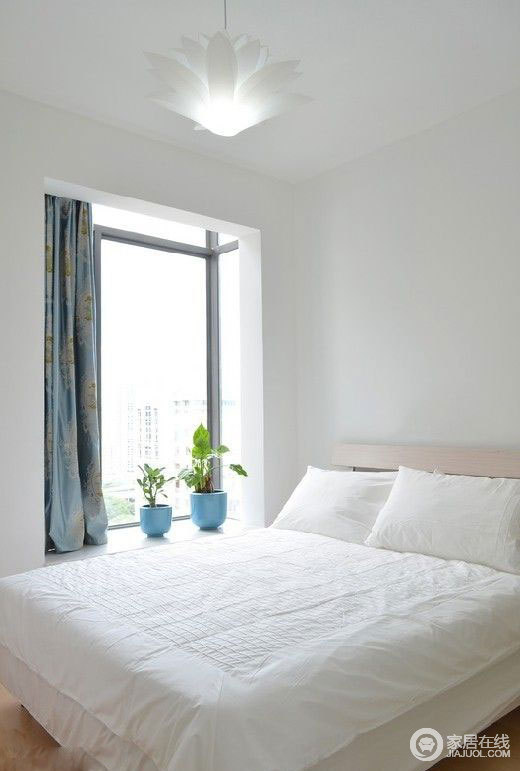 突破传统卧室透明墙 清爽120平简约新房