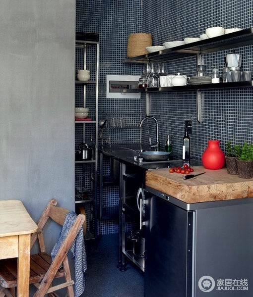 南非特色的小户型 厨卫空间马赛克铺贴