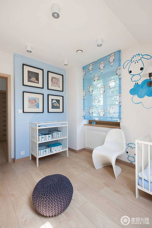 现代极简风格家居 抢眼的蓝色儿童房