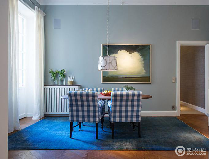 完美色彩平衡搭配 瑞典199平大公寓设计