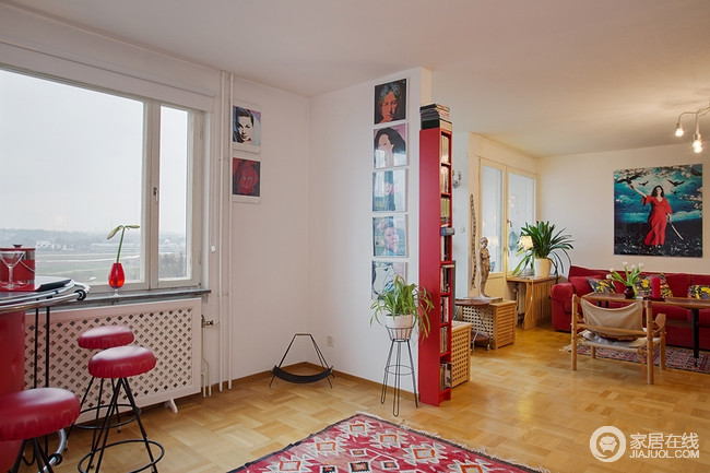 红色系瑞典公寓 温暖有活力的住宅空间