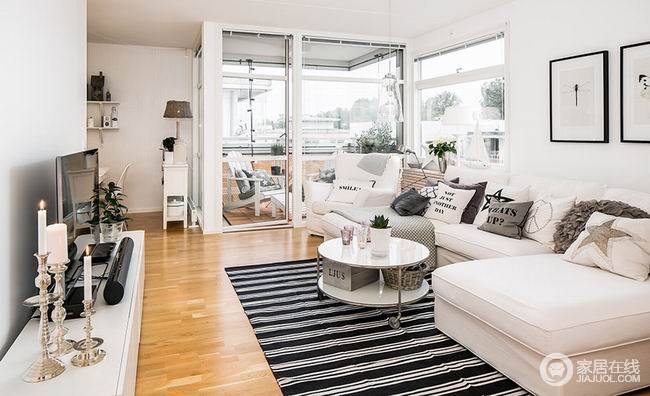 瑞典小户型公寓装修 黑白搭配舒适居