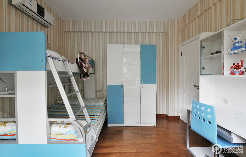 清新典雅美式田园住宅 带儿童房的设计