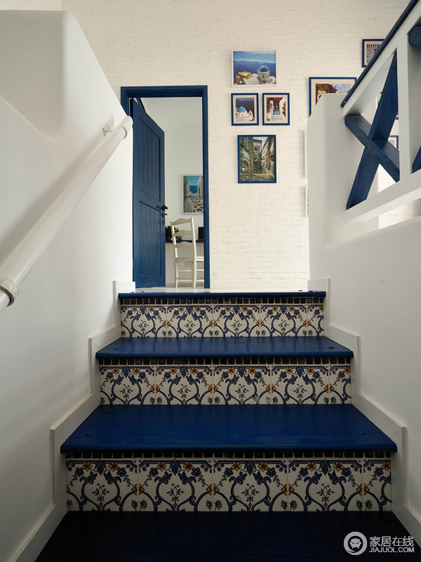 蓝色地中海风旧房改造 纯美自然的住宅