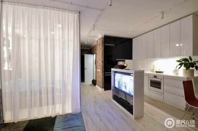 欧洲浪漫风情的单身女公寓 轻快简洁之家