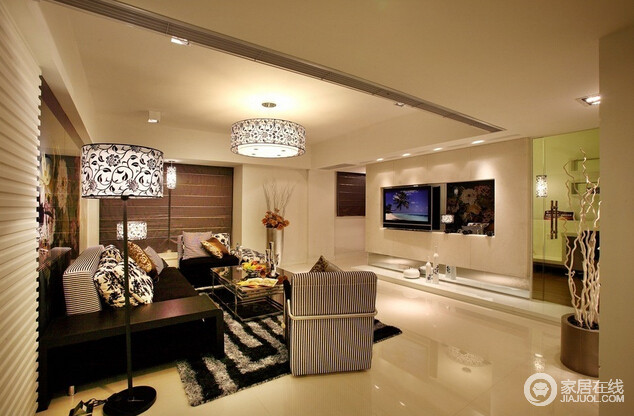 110平米现代简约三居室 淡雅品味的空间