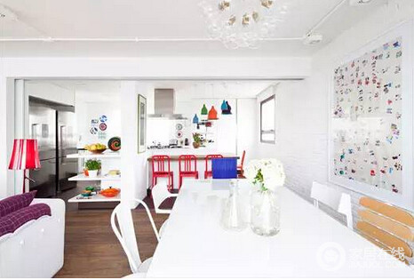 装饰点缀白色公寓 充满活力的空间