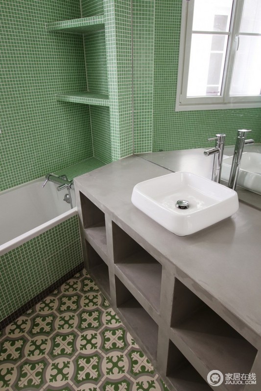 现代卫生间花砖搭配设计
