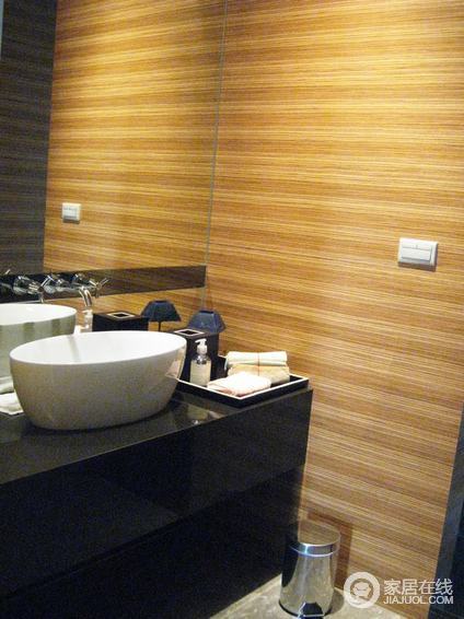 现代别墅室内卫生间装饰设计效果图