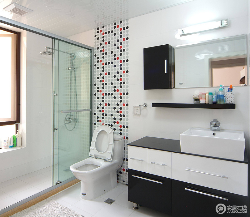 美式风格家居设计卫生间装修效果图