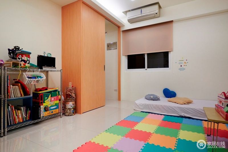 现代简约儿童房设计装修