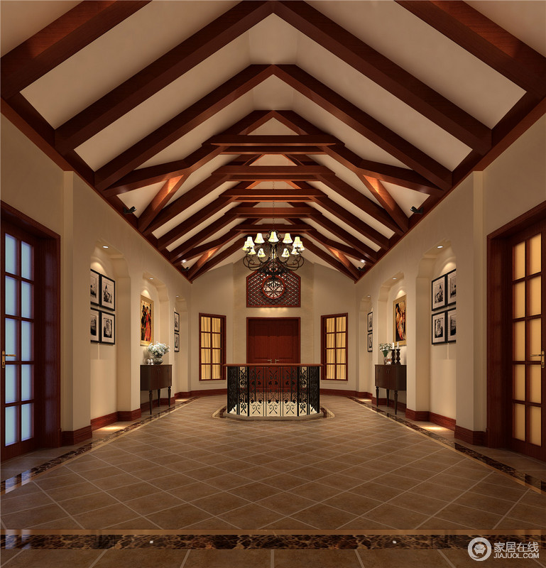 二楼大厅房梁用榫卯结构布置，形成木屋形态。搭配连续拱形门饰，营造出视觉上和空间上的延长性。大厅中间的楼梯用黑色铁艺雕花，与墙上多幅挂画，形成色调上的统一性。