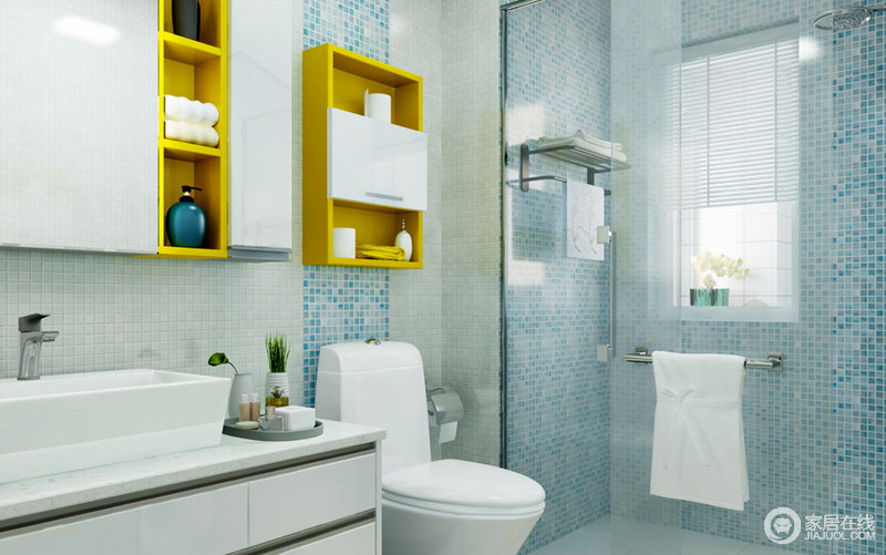 卫生间的淋浴间是大面积的西班牙进口仿古马赛克瓷砖，给人以海洋般的清新感，马桶上的黄色吊柜，成为了整个空间的亮色，也有收纳物品的作用。