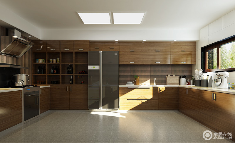 整体木质橱柜增加了空间的温润，同时提供强大的收纳功能，让你的厨卫生活也得心应手。