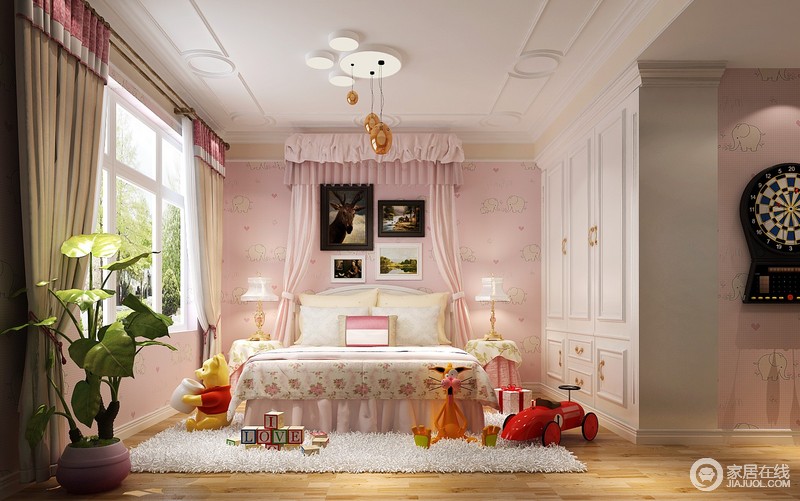 粉色的帐幔，粉色梦幻的床，都是女孩卧室公主的象征。