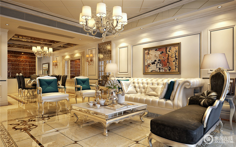 银色充满了科技质感，散发在沙发材质和墙面装饰上，与奢华的欧式元素相融合，大胆而又张扬，彰显了主人特立独行的前卫时尚观。