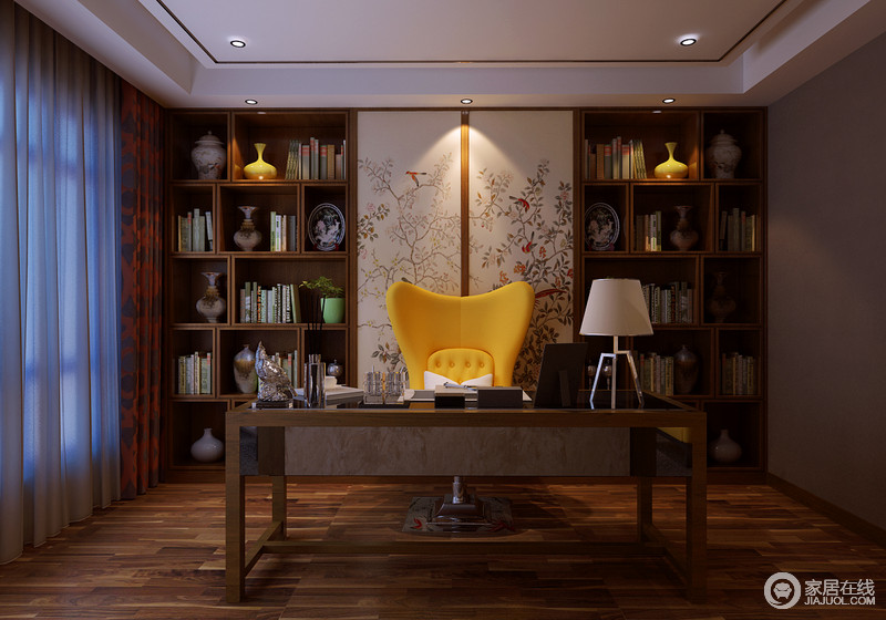 书房以实木几何书柜墙来满足收纳，又借着花鸟森林的柜门来表达东方底蕴；书柜的方正、黄色椅子的耀眼，点缀出沉稳又不式格调。
