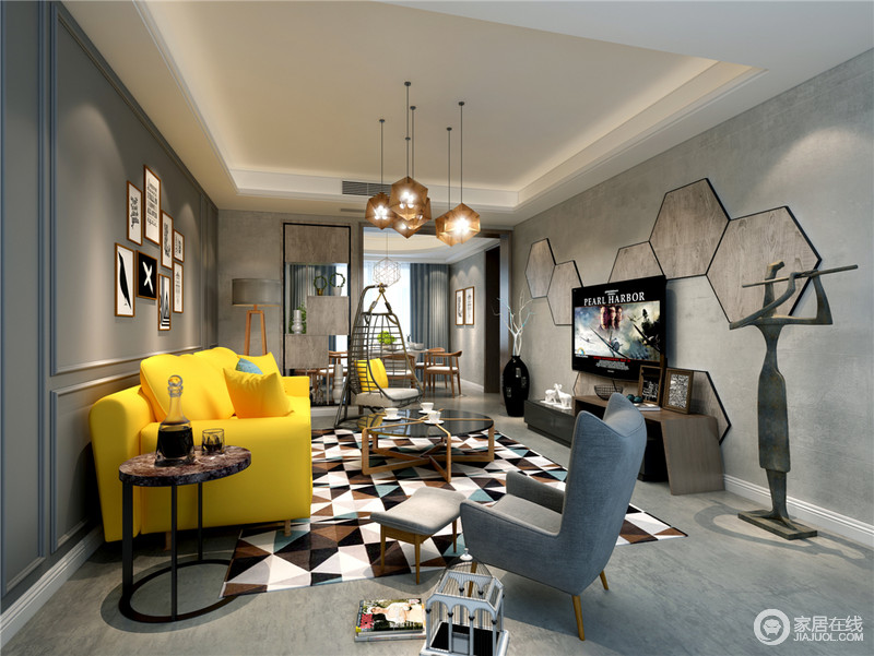 在以中性灰色打底的空间里，一抹活力跳跃的柠檬黄瞬间使相对暗沉的客厅变得明亮起来，搭配马赛克地毯，整个空间充满了现代时尚感。细节的趣味装饰，时髦的渲染了整个空间。