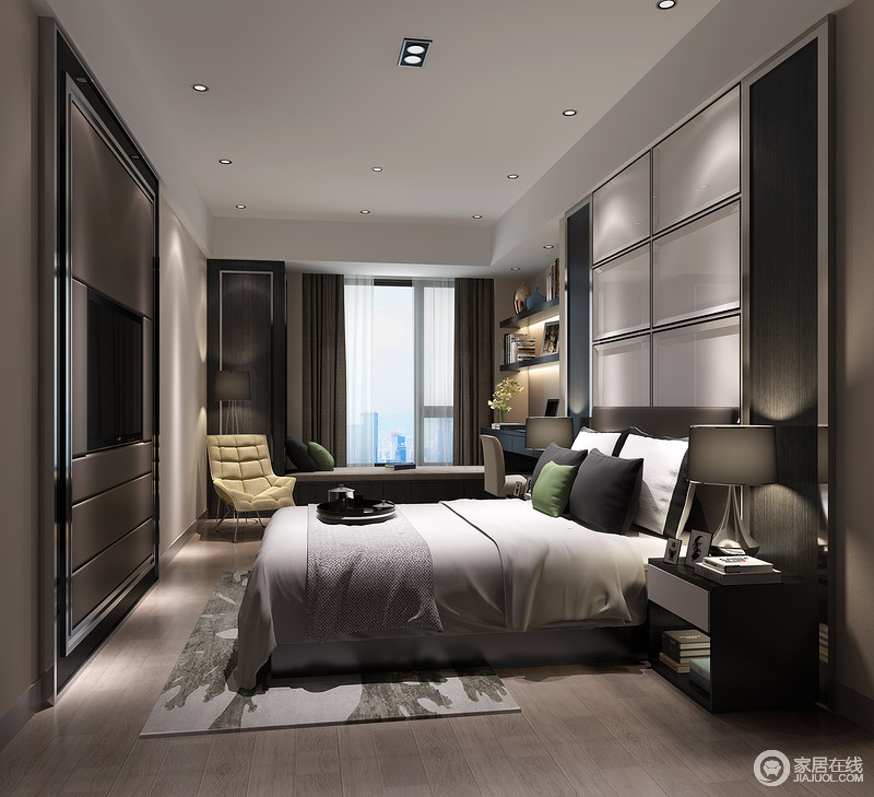 卧室中设计师以现代化的手法打造了一个成熟而稳重的空间，功能区分化明显，并没有累赘之设；灰白的床品借绿色靠垫来渲染优雅，让沉闷地用色多了份匠心独用。
