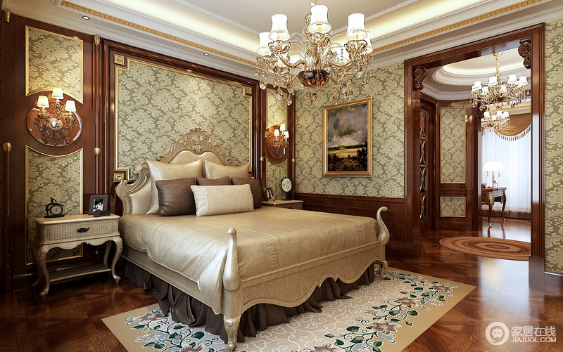 卧室中利用椭圆形制造一个欧式壁灯的专属区，土金色床品和床头柜色泽相同，一气呵成，引领着空间的暗彩华丽。