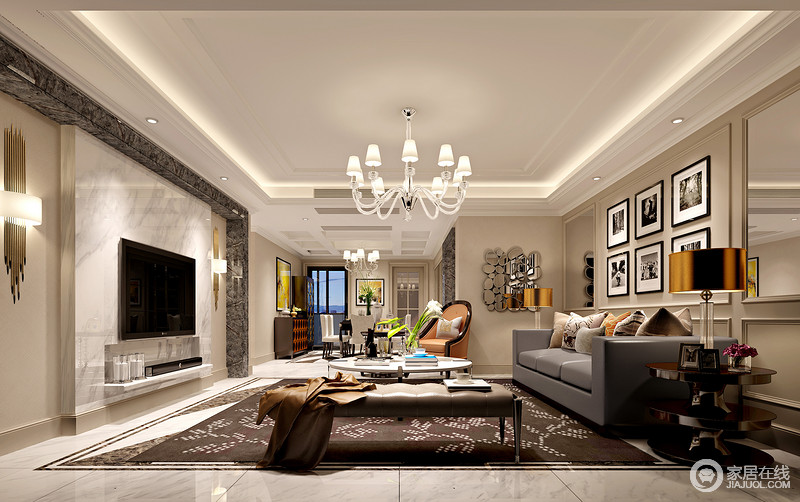客厅的装饰部分都呈现在沙发区域，墙面、沙发与地毯以不同色调彰显出层次，茶几与台灯、壁灯的金属材质，为华丽的空间增添了轻奢质感。