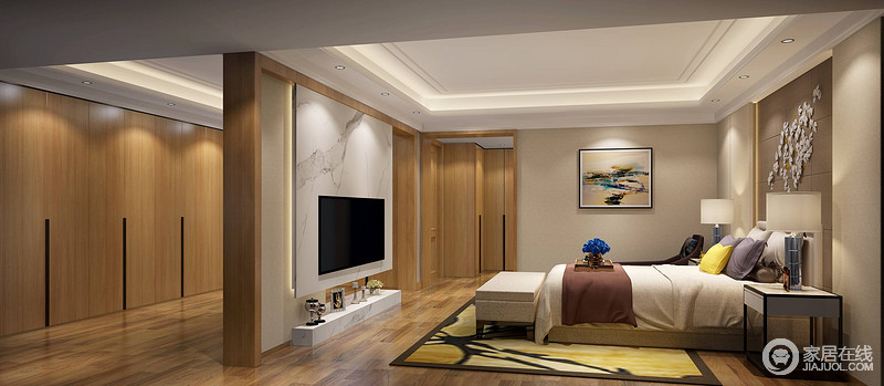 卧室的电视墙因为大理石材质构成天然的格调，并巧妙地解决了空间功能属性的问题，让衣帽间与卧室分布合理；原木地板让空间温馨，中性色系的床品为你造就生活的舒适和温馨。