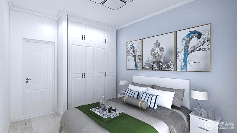 卧室使用简约风格，柜体通顶加大储物空间；同时卧室门增加一个隔断与柜体相连，凸显柜体的嵌入设计，避免了对空间的多余占用。