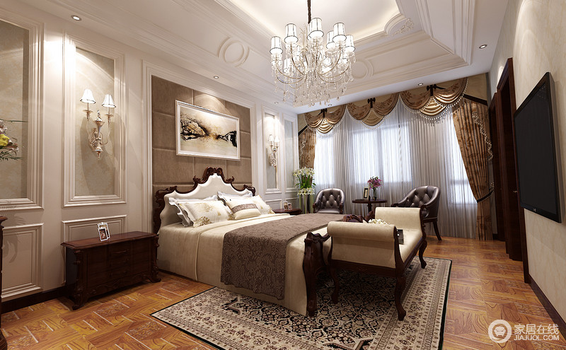卧室的墙面运用了白色的膏线勾勒出装饰感，咖色软包色调与床品、窗帘布艺呼应，木色的温润铺展，空间带出静谧安和的休憩氛围。天花的层叠设计，拉伸了空间的通透感。