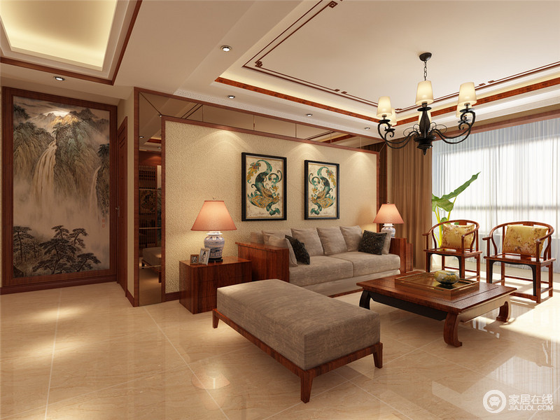 沙发墙去掉复杂繁琐的造型，用简单的中式字画软装来装饰。江南明清椅，搭配现代元素木质沙发，传统中式与现代元素融合，带来空间的温润柔和之感。  
