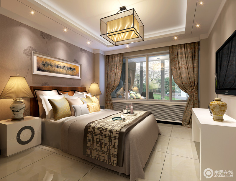卧室将中式元素与现代设计相结合，和谐而有序，低调内敛；新中式方形吊灯和陶瓷台灯与白色简约边柜并无不妥，演绎着设计的融合性，并酿造着温馨的氛围。