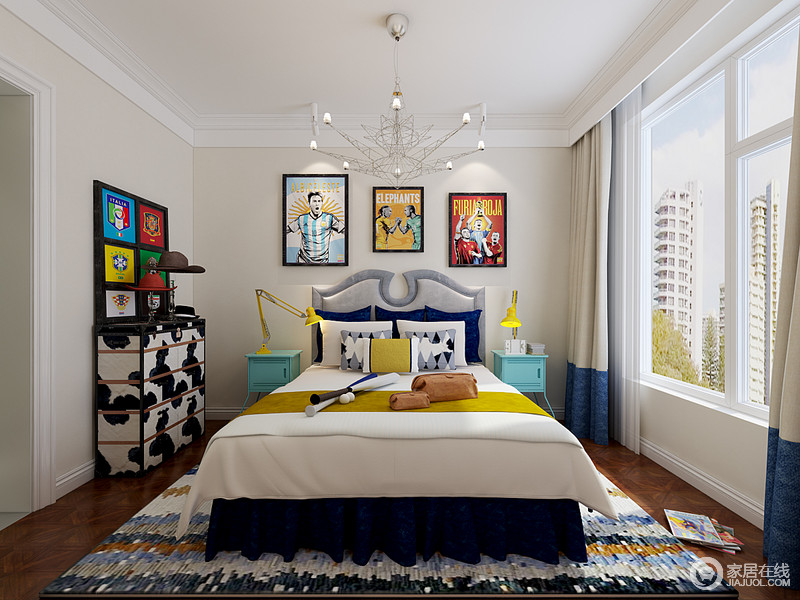 卧室利用大量的色彩组合筑成摩登的装饰主义，蓝色床头柜与明黄色台灯简约新潮；生动立体的三幅人物画形成波普文艺，与彩色Logo简画同为空间添色；黑白色边柜谦默个性，让我们发现生活精彩。