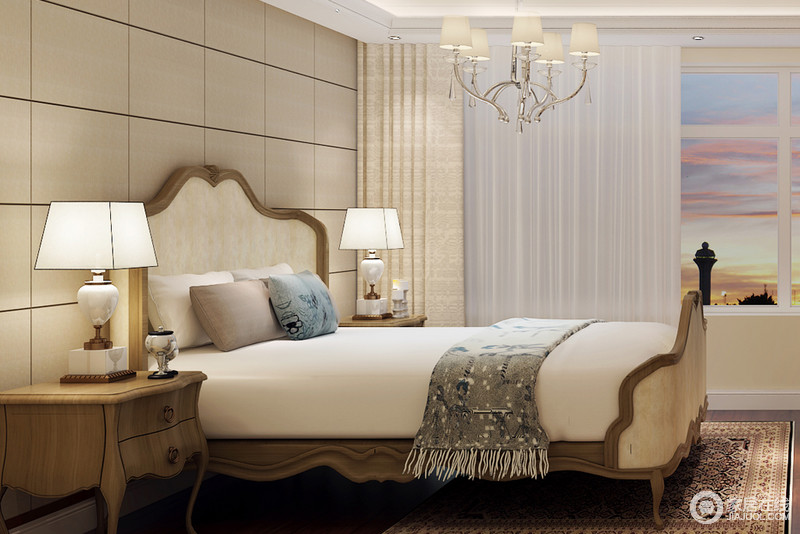在这个淡色的卧室中让你看见东方的明媚，平实的色彩嵌入空间中，展现着含蓄和细腻，也令卧室愈加温和有序。
