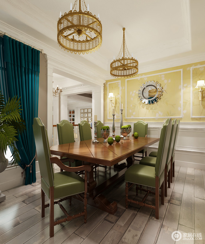 色彩搭配得好，空间的品质才会突显，在这个餐厅中，设计师以绿色皮质美式餐椅来呼应明黄色立面，用色彩饱和度较高陈设品为提亮居室空间；黄铜圆盘吊灯的田园质朴与蓝色窗帘形成浪漫、自然。