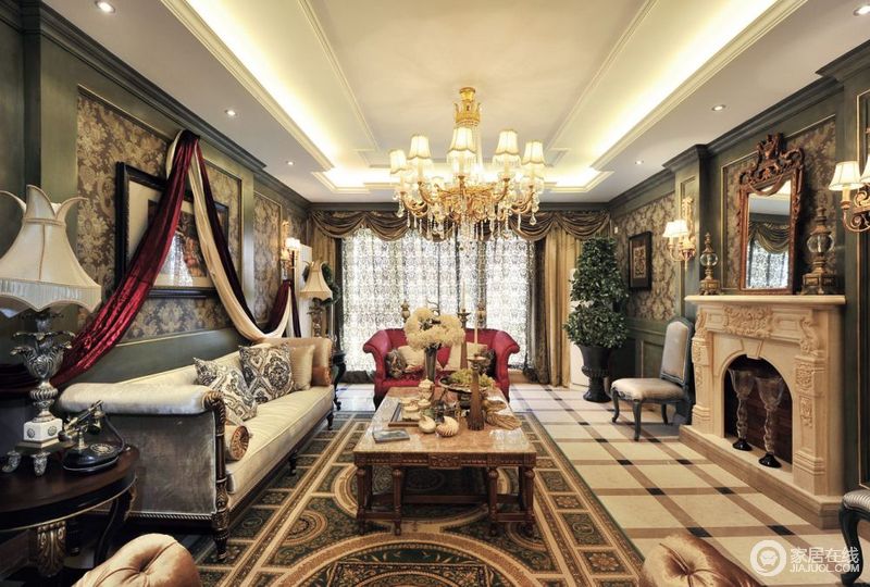 客厅作为待客区域，一般要求简洁明快，同时装修较其它空间要更明快光鲜，通常使用大量的石材和木饰面装饰。