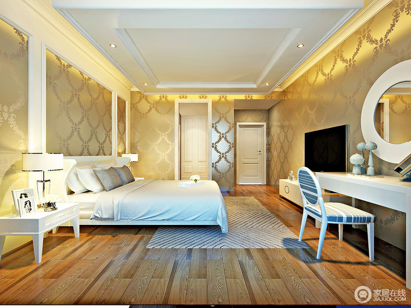 卧室同样使用金箔色，整个空间在大面积窗户引入的光线中，显得闪闪发光。白色护墙板及家具减弱空间浮华，注入清流。包裹式双人床，带来睡眠上的安全感。