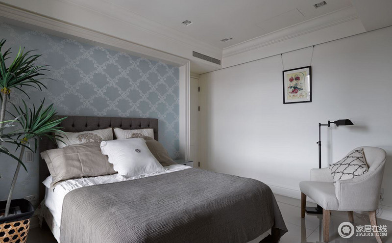 卧室的设计，色调简约平和，这样的色调会使人情绪舒缓