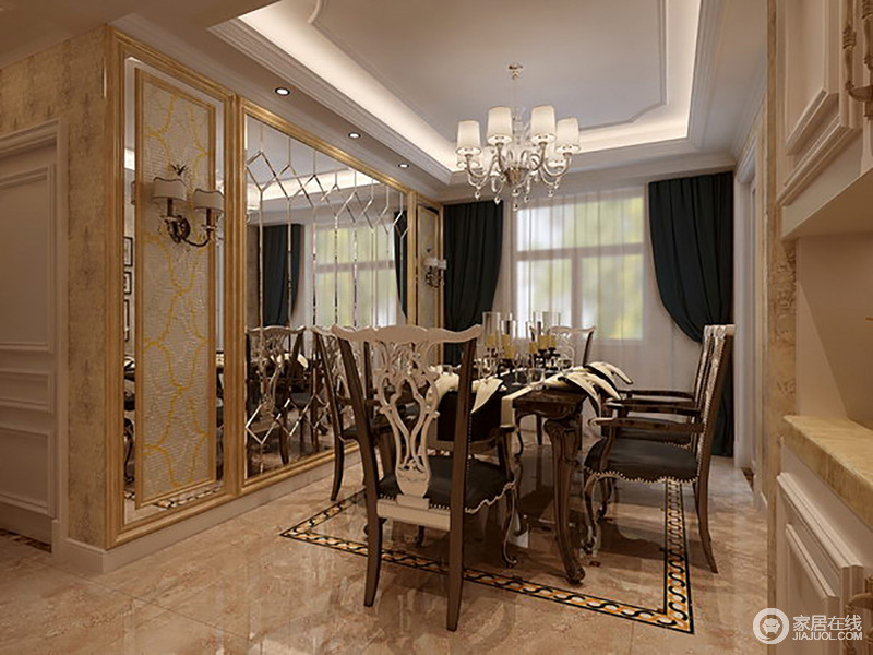 餐厅中依金色而造，镜面镶金边墙面更显精致；黑色窗帘庄重与双色餐椅增加了空间的色彩感和深沉大气。
