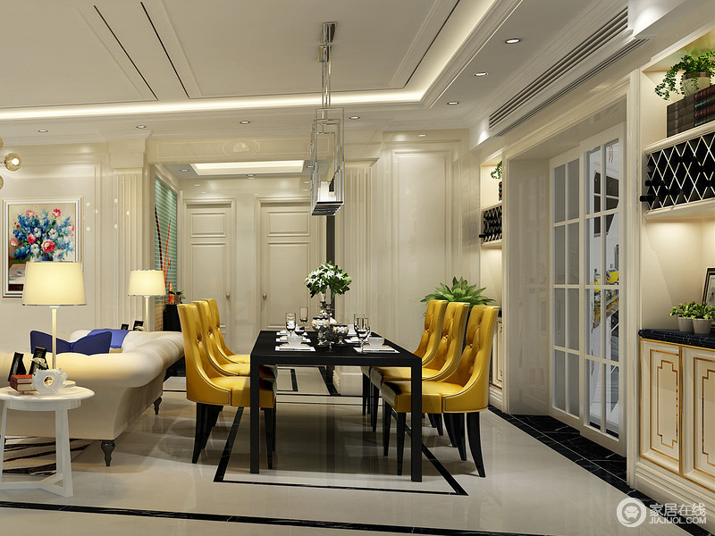 乳白色的色调比较柔和轻盈，餐厅选用了黑色与黄色作为餐桌椅主体色，使空间一下子鲜亮起来。除了色彩上的活泼，墙面的酒柜储物增加了空间上的功能主义。