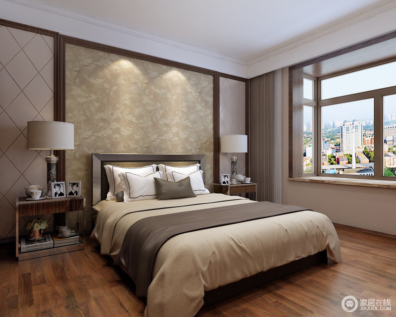卧室从来不需要太多的装饰，舒适就是最基础的配置；米色调床头的花纹蔓延至床品，温柔的与地面厚重的木色搭配，营造空间上的闲情逸趣。