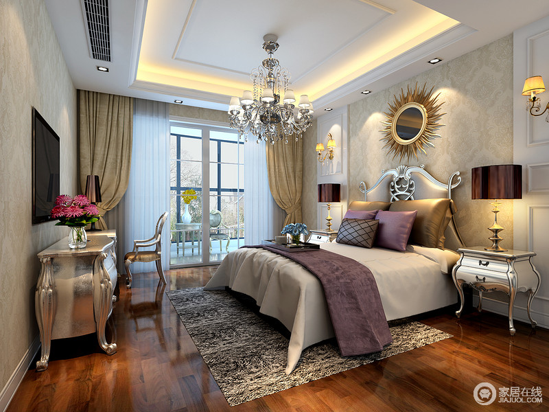 卧室吸收现代元素的风格优点，简化了线条，已达到简约美的效果，别且用装饰画作为墙面点缀，以欧式家具的巴洛克之美，提升空间的欧式华丽。