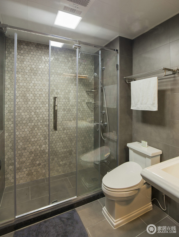 卫生间的设计，采用干湿分离的设计，满足功能上的需求