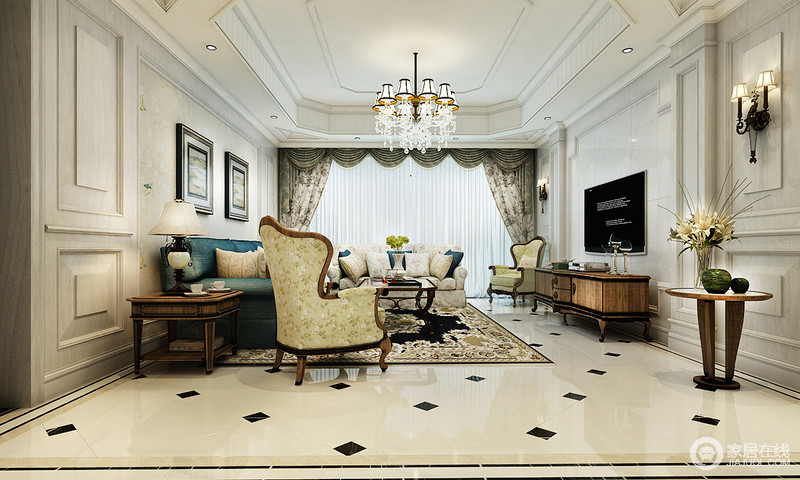 客厅墙体选用水曲柳搓色，吊顶造型元素则提炼于凡尔赛宫的建筑立面，搭配复古做旧的家具，营造出古典、庄重的空间氛围。蓝色的沙发与点缀的靠包，为空间增添一丝雅致矜持。