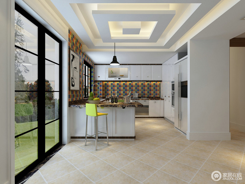 开放式厨房利用岛台来圈构起空间的结构，白色整体橱柜配以彩色墙砖，呈现着净中含彩，彩中绽纯的生活艺术。
