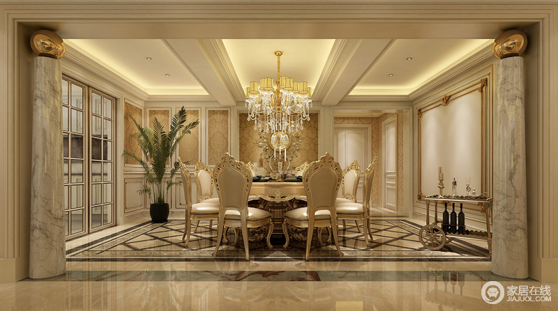 餐厅门厅处使用罗马柱体结构，显得气势恢宏；贵气十足的金线游走在空间里，勾勒在护墙板上，描绘在餐椅雕花上，与华丽的水晶灯一道点亮空间的光芒。