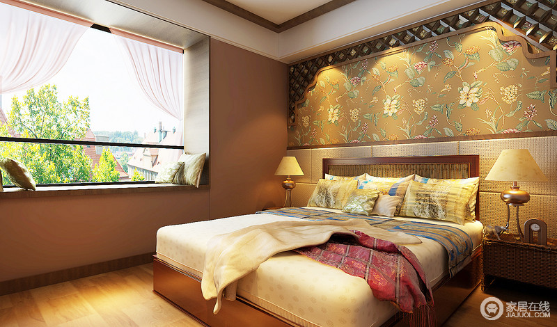 卧室混搭了中式的雅韵，墙面的多元素丰富了视觉看点，木质窗格框景与婉约花卉壁纸完美演绎，并与疏阔大窗外的自然绿意相映。安逸舒适的民族风情家纺，蕴含内敛温情的静谧恬淡。