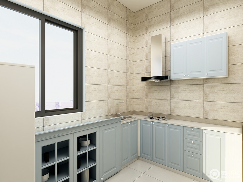 厨房选用的砖石与卫生间一致，以肌理成就空间美学；盥洗柜浅蓝色的设计，带来一丝清爽，让空间尤为大气实用。